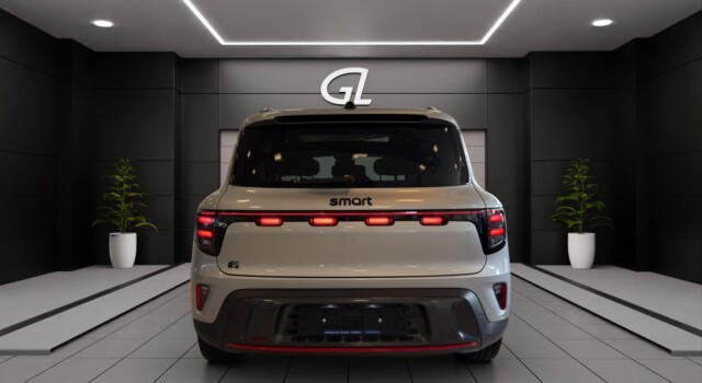 SMART 5 # 100kWh Brabus AWD