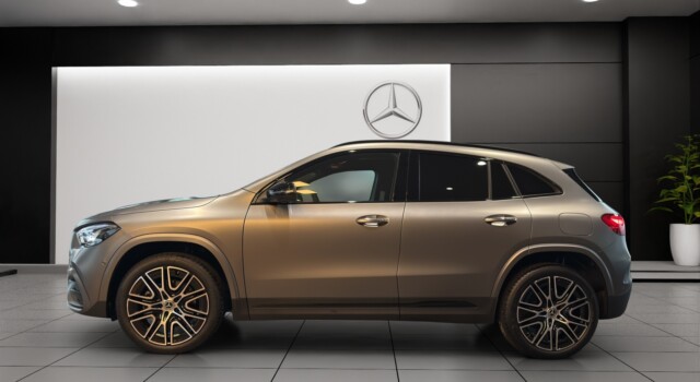 MERCEDES-BENZ GLA 250 e EQ Star 8G-DCT