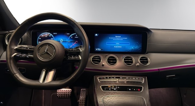 MERCEDES-BENZ E 220 d T 4Matic Swiss Star 9G-Tronic