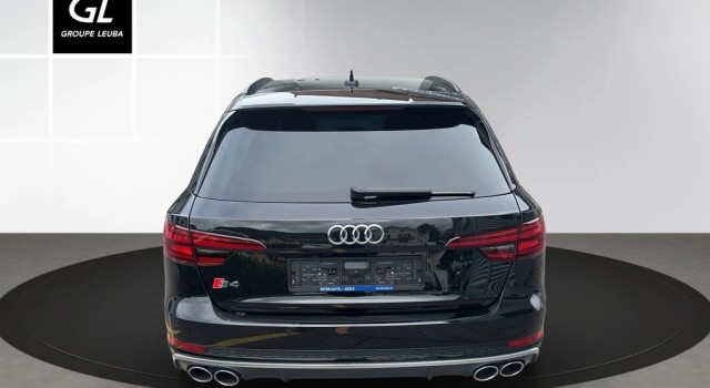 AUDI S4 Avant TDI  quattro