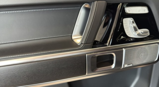 MERCEDES-BENZ G 63 AMG 9G-Tronic