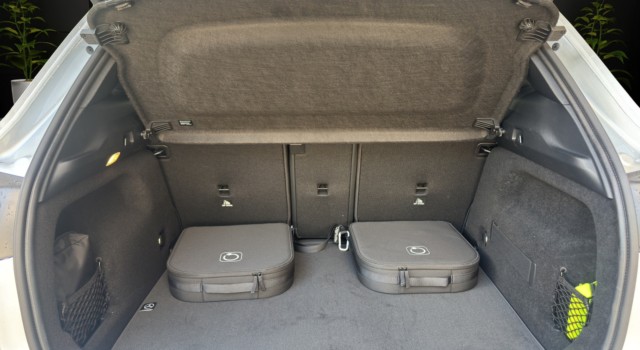 MERCEDES-BENZ GLA 250 e EQ Star 8G-DCT