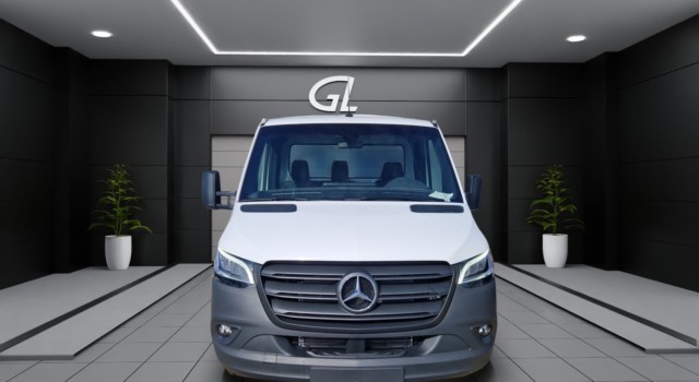 MERCEDES-BENZ Sprinter 319 CDI Standard 9G-TRONIC