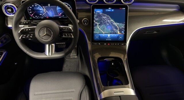 MERCEDES-BENZ GLC 300 4Matic 9G-Tronic