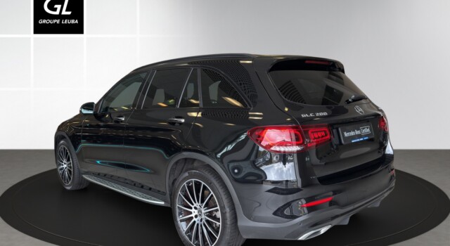 MERCEDES-BENZ GLC 200 AMG Line 4Matic