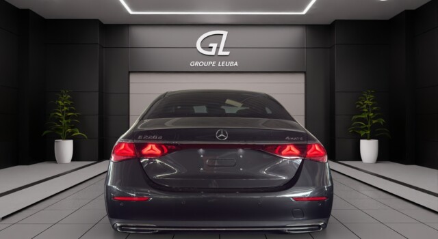 MERCEDES-BENZ E 220 d 4Matic