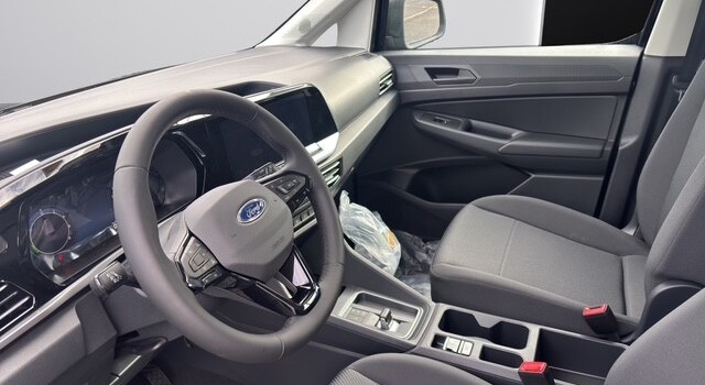 FORD TOURNEO CONNECT Grand  1.5 PHEV Trend Automat