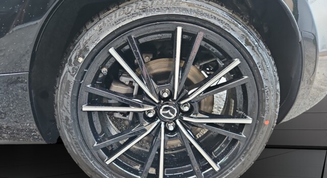 MAZDA MX-5 Skyactiv-G 184 Exclusive-line