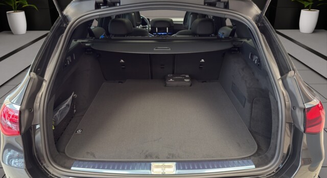 MERCEDES-BENZ E 220 d T 4Matic 9G-Tronic