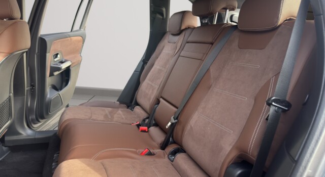 MERCEDES-BENZ GLB 250 4M