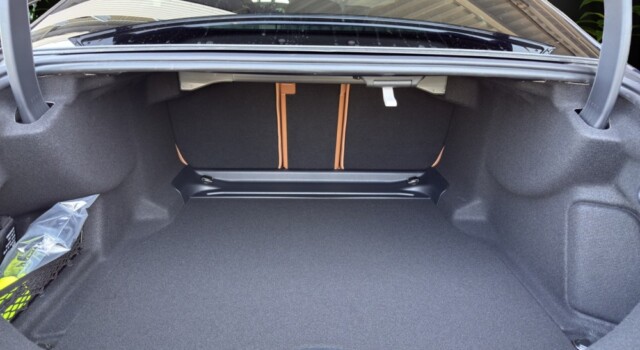 MERCEDES-BENZ E 220 d 4Matic 9G-Tronic