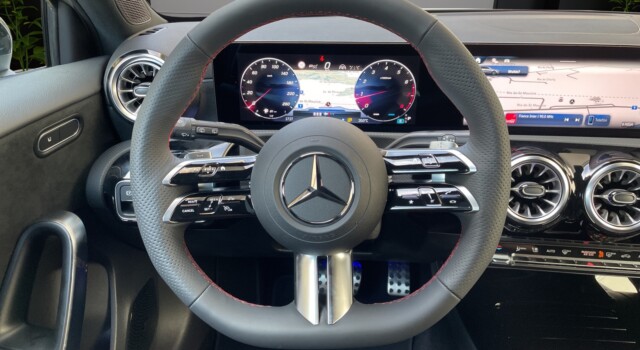 MERCEDES-BENZ A 250 4Matic 8G-DCT