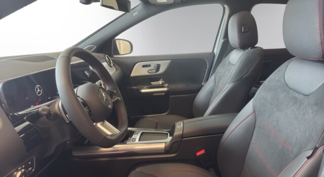 MERCEDES-BENZ EQA 350 66,5 kWh 4Matic Excellence