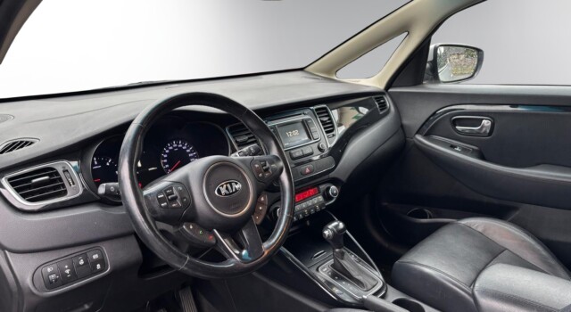 KIA CARENS 1.7 CRDi Style