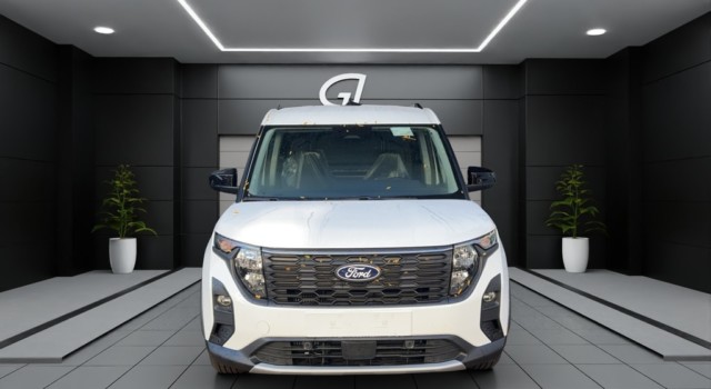 FORD TRANSIT COURIER Van 1.0 EcoBoost Active Automat