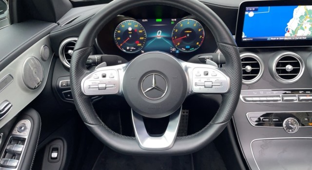 MERCEDES-BENZ C 200 AMG Line Cabriolet 4Matic 9G-Tronic