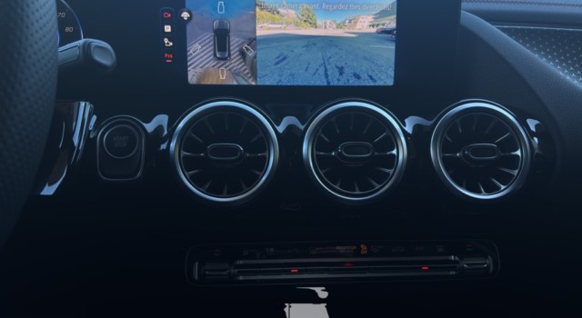MERCEDES-BENZ EQA 350 66,5 kWh 4Matic Excellence