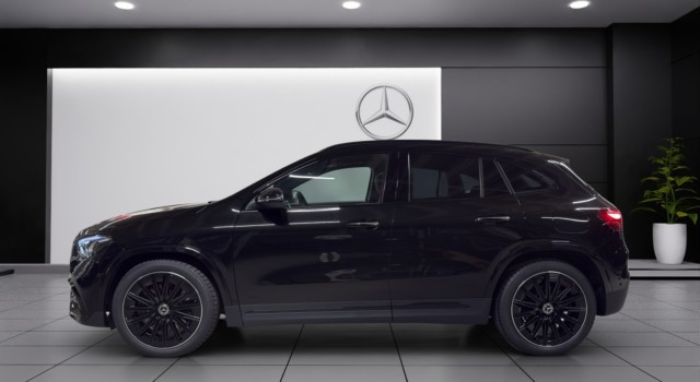 MERCEDES-BENZ GLA 250 4Matic 8G-DCT Swiss Star