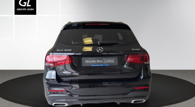 MERCEDES-BENZ GLC 200 AMG Line 4Matic