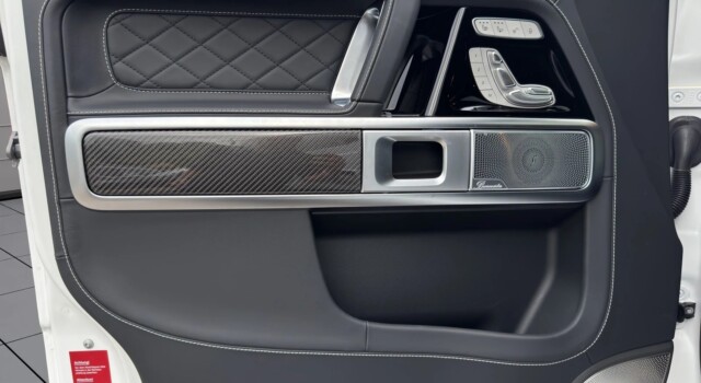 MERCEDES-BENZ G 63 AMG 9G-Tronic