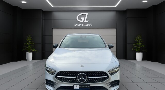 MERCEDES-BENZ A 200 AMG Line