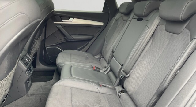 AUDI Q5 40 TDI Black Edition quattro S-tronic