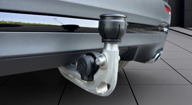 MERCEDES-BENZ GLA 220 4Matic 8G-DCT