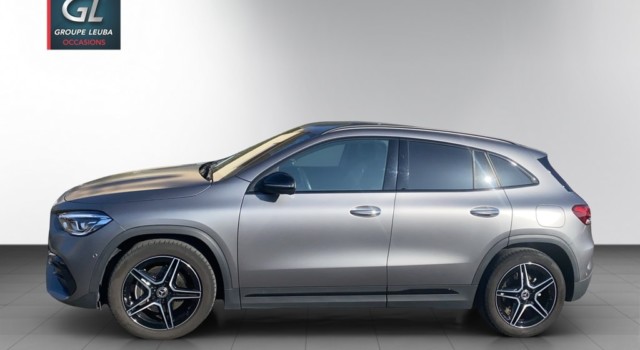 MERCEDES-BENZ GLA 220 d AMG Line 4Matic