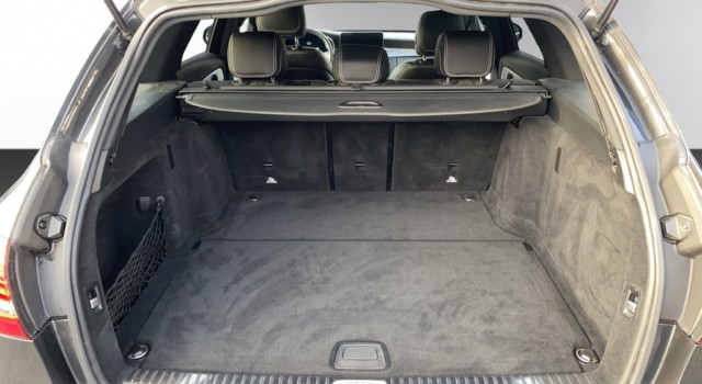 MERCEDES-BENZ C 200 Swiss Star Avan. 4M