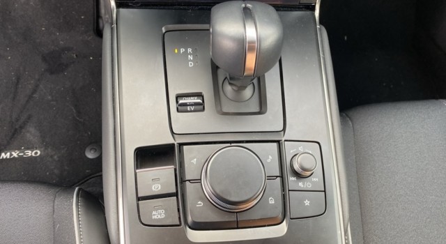 MAZDA MX-30 PHEV e-Skyactiv R-EV 170 Makoto