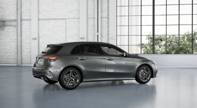 MERCEDES-BENZ A 180 Night Star 7G-DCT