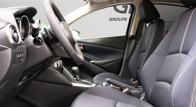 MAZDA 2 SKYACTIV-G 90 Revolution Automat
