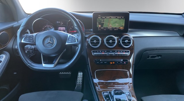 MERCEDES-BENZ GLC 250 AMG Line 4Matic