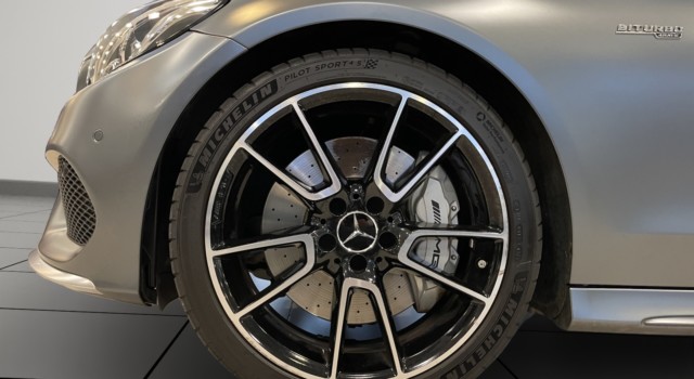 MERCEDES-BENZ C 43 AMG 4Matic