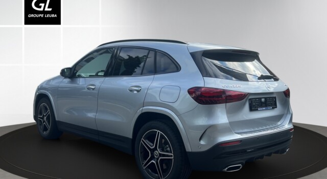 MERCEDES-BENZ GLA 220 4Matic 8G-DCT