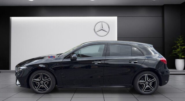 MERCEDES-BENZ A 200 Night Star 7G-DCT