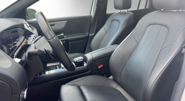 MERCEDES-BENZ GLA 250 e Style 8G-DCT