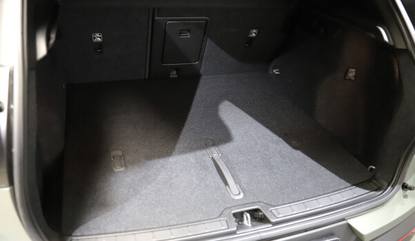 VOLVO XC40 P8 AWD Pure Electric R-Design