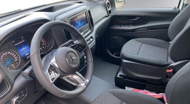 MERCEDES-BENZ VITO e 129 Lang Profesional