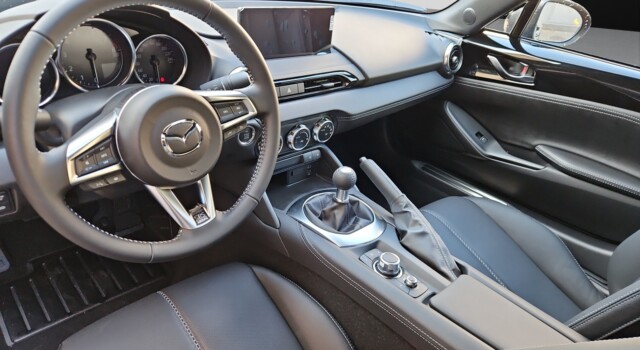 MAZDA MX-5 Skyactiv-G 184 Exclusive-line