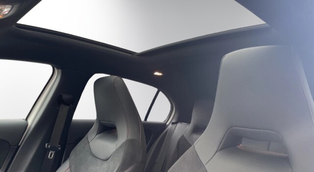 MERCEDES-BENZ A 200 Night Star 7G-DCT