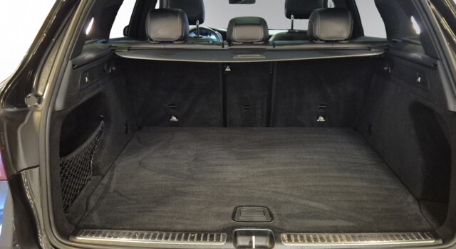 MERCEDES-BENZ GLC 220 d AMG Plus 4Matic