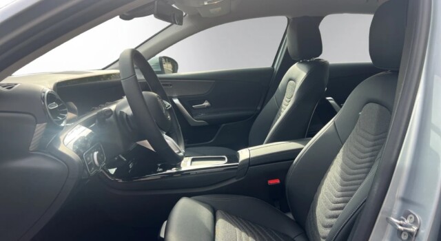 MERCEDES-BENZ A 250 4Matic 8G-DCT