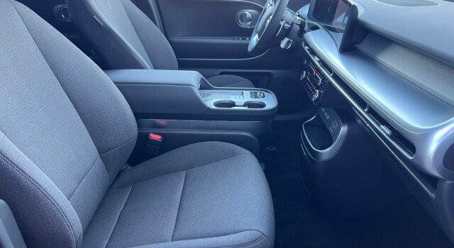 HYUNDAI IONIQ 9 110kWh Amplia 4WD