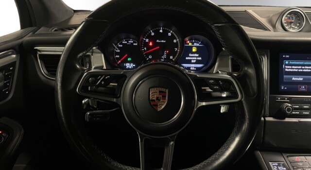 PORSCHE MACAN Turbo Performance