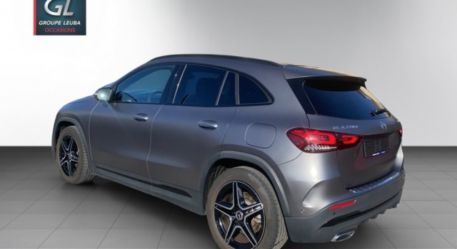 MERCEDES-BENZ GLA 220 d AMG Line 4Matic