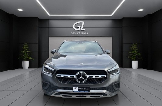 MERCEDES-BENZ GLA 250 Progressive4Matic