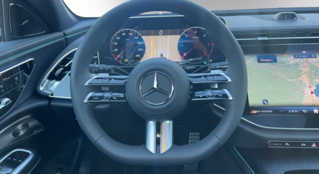 MERCEDES-BENZ E 220 d T 4Matic 9G-Tronic