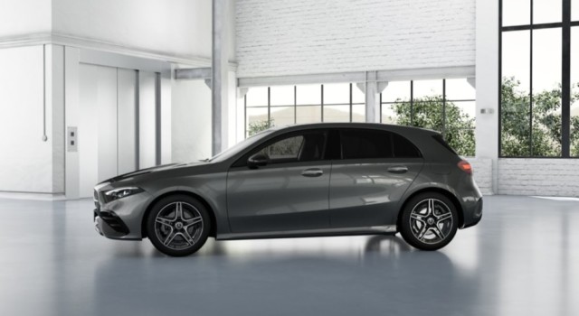 MERCEDES-BENZ A 180 Night Star 7G-DCT
