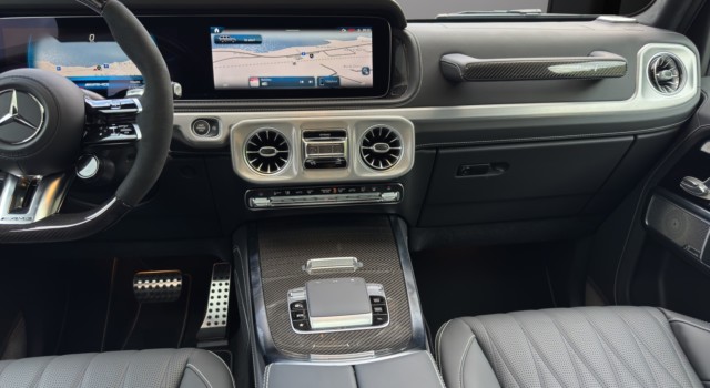 MERCEDES-BENZ G 63 AMG 9G-Tronic